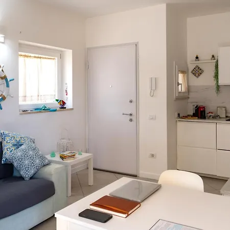 Residenza Del Barone Luxury House - Pula, Sardegna * פולה